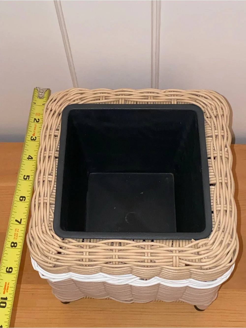 Basket flower pot
